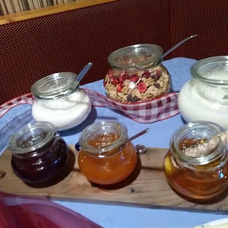 Zimmer - Hinterwalderhof Bed & Breakfast Rio di Pusteria Bagian luar foto